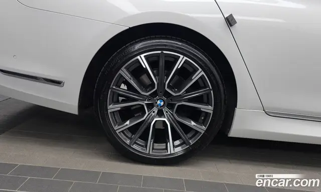 BMW 7 серия 2021 3.0 автомат (гидро), миниатюра 5 BMW 7 серия 2021 3.0 автомат (гидро), миниатюра 5