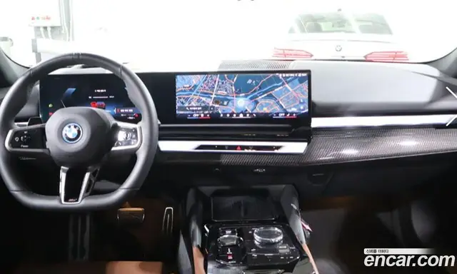 BMW i5 2024 автомат (гидро), миниатюра 4