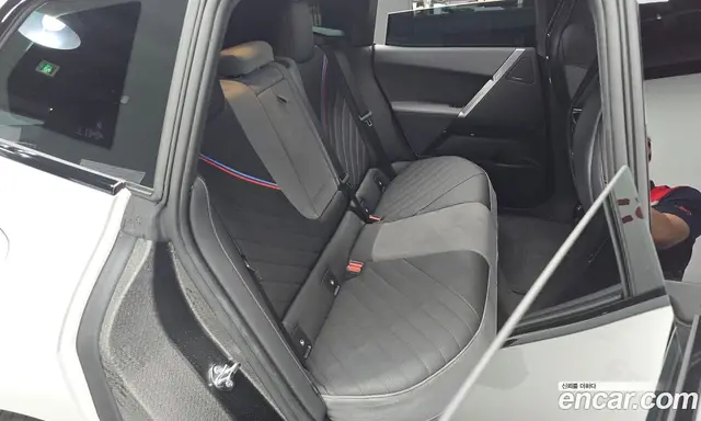 BMW iX 2025 0.3 автомат (гидро), миниатюра 11
