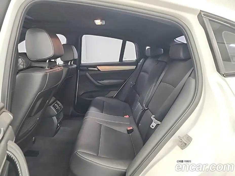 BMW X4 2017 2.0 автомат (гидро), фото 12 BMW X4 2017 2.0 автомат (гидро), фото 12