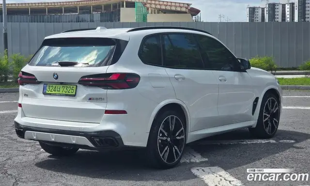 BMW X5 2025 4.4 автомат (гидро), миниатюра 2