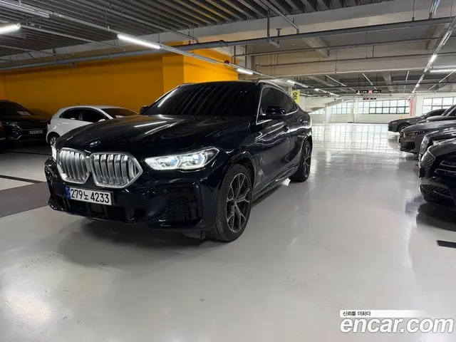 BMW X6, 2022, 60 207 км