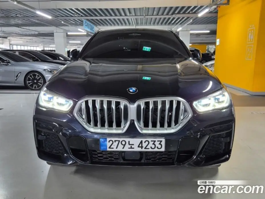 BMW X6 2022 3.0 автомат (гидро), фото 3