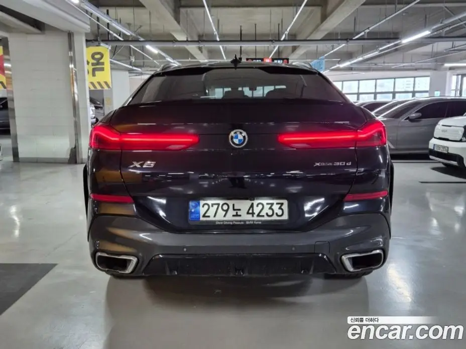 BMW X6 2022 3.0 автомат (гидро), фото 4