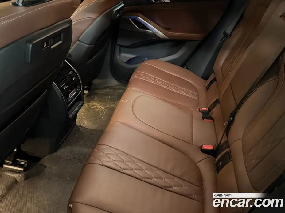 BMW X6 2022 3.0 автомат (гидро), фото 8