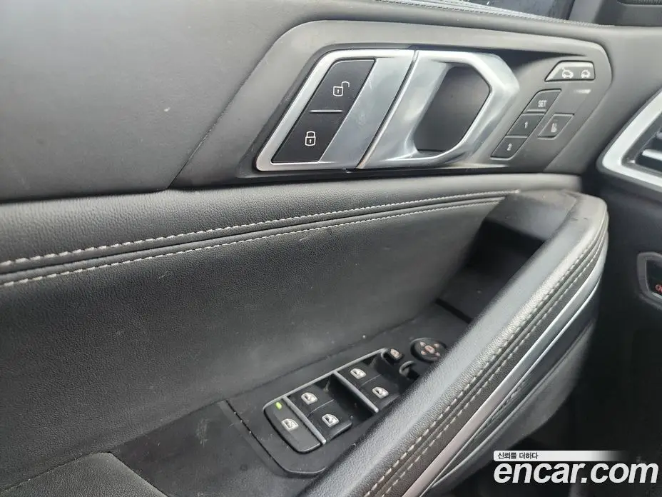 BMW X6 2022 3.0 автомат (гидро), фото 14