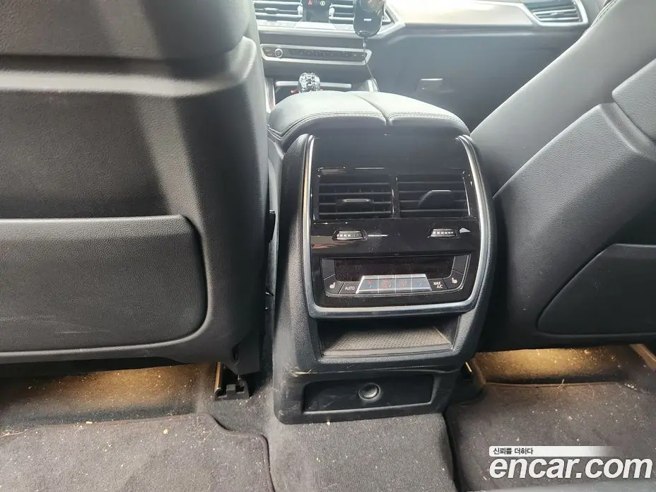 BMW X6 2022 3.0 автомат (гидро), фото 18