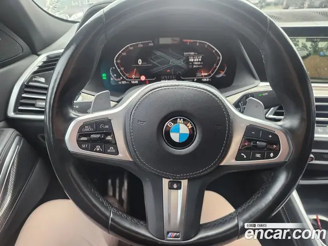 BMW X6 2022 3.0 автомат (гидро), миниатюра 6