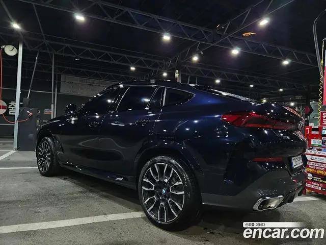 BMW X6 2025 3.0 автомат (гидро), миниатюра 2