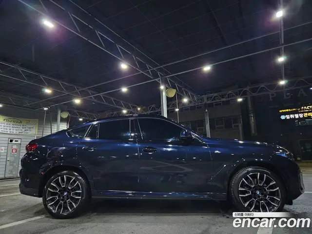 BMW X6 2025 3.0 автомат (гидро), миниатюра 3