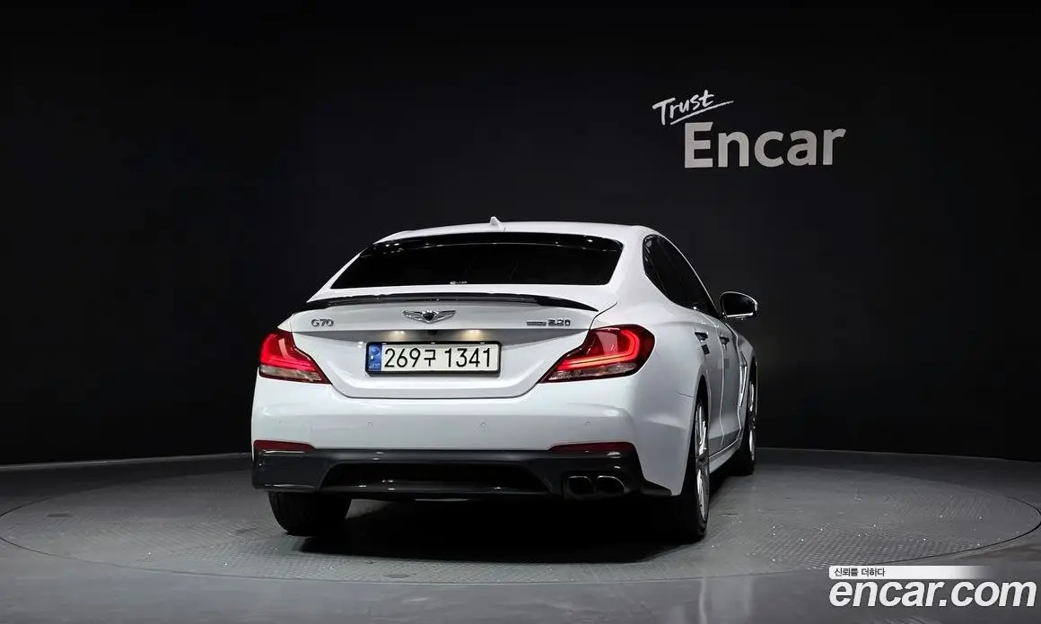 Genesis G70 2018 2.2 автомат (гидро), фото 4