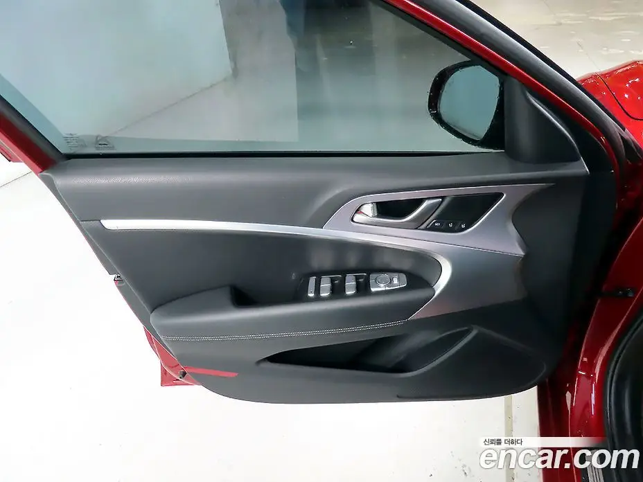 Genesis G70 2019 2.0 автомат (гидро), фото 14 Genesis G70 2019 2.0 автомат (гидро), фото 14