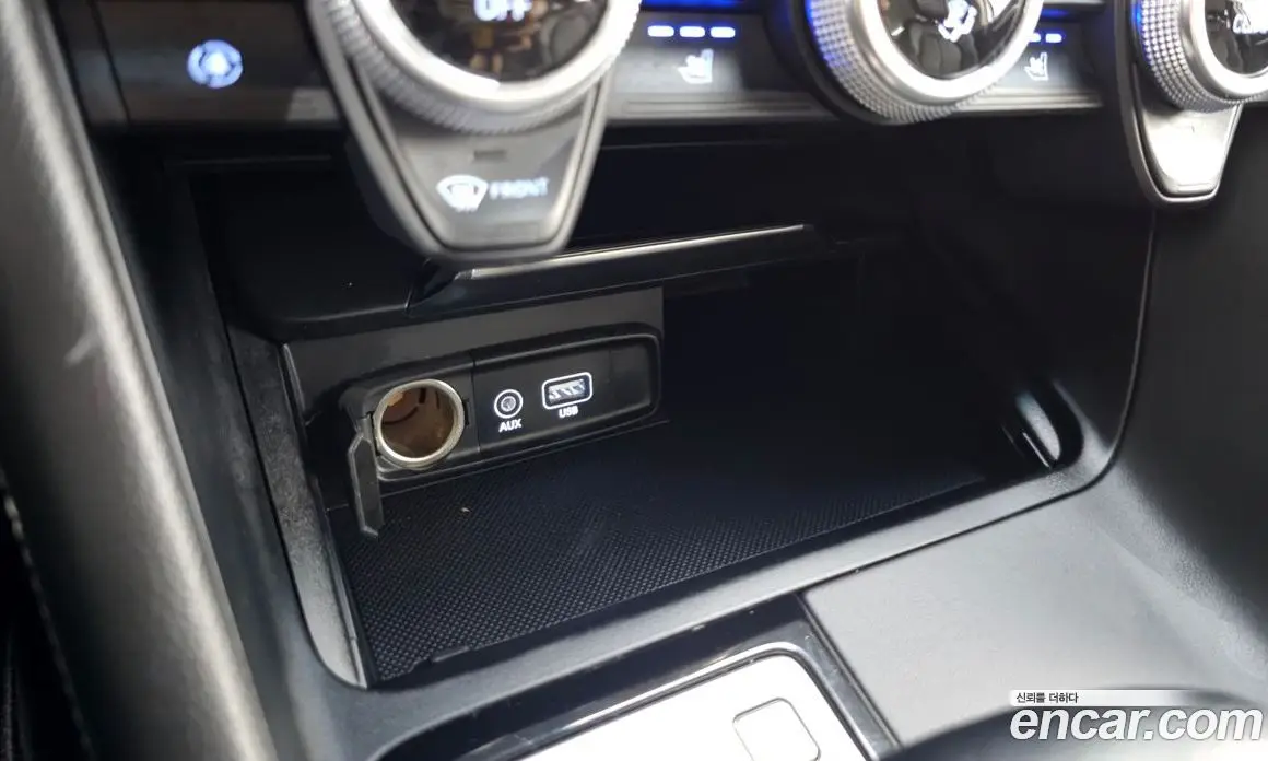 Genesis G70 2019 2.2 автомат (гидро), фото 12
