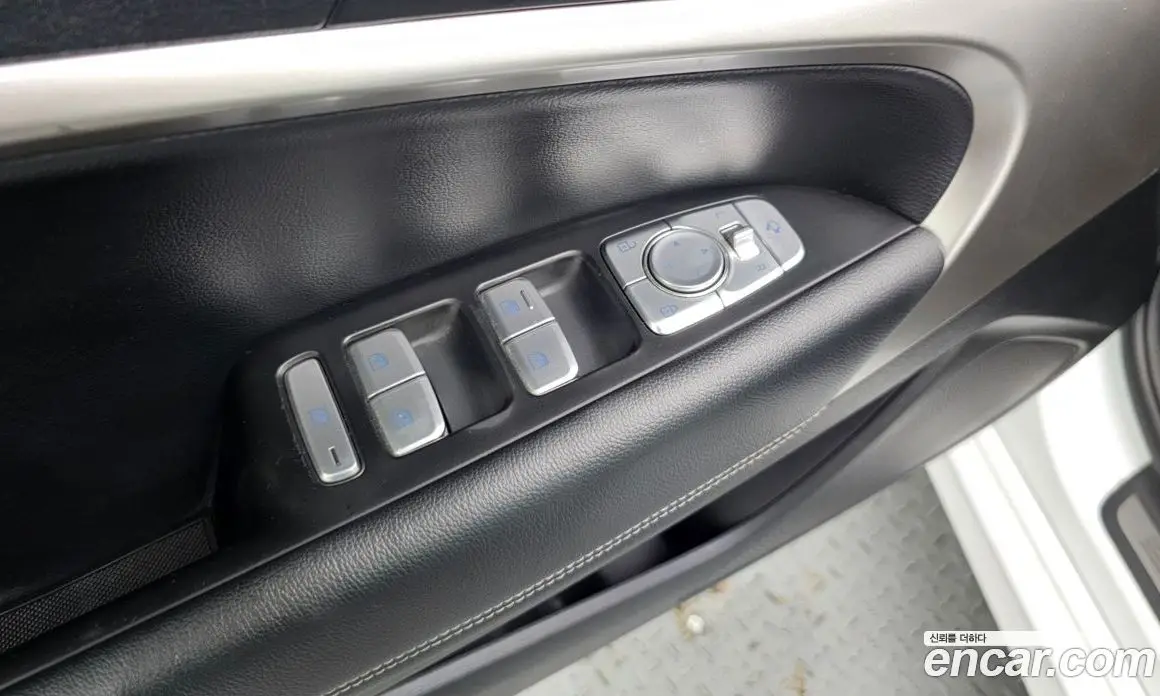 Genesis G70 2019 2.2 автомат (гидро), фото 16