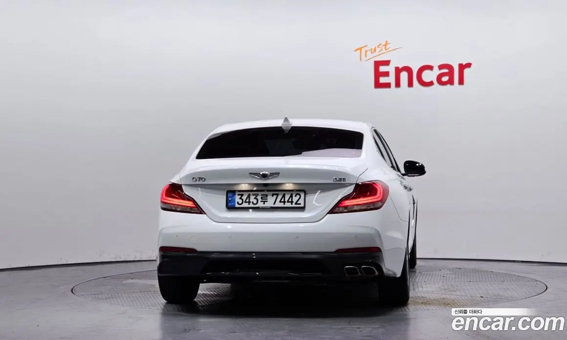Genesis G70 2019 2.2 автомат (гидро), фото 4