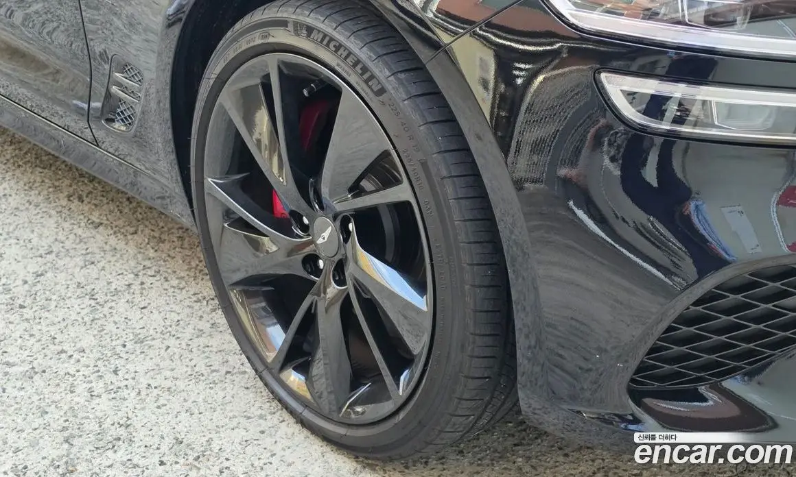 Genesis G70 2022 3.3 автомат (гидро), фото 5 Genesis G70 2022 3.3 автомат (гидро), фото 5