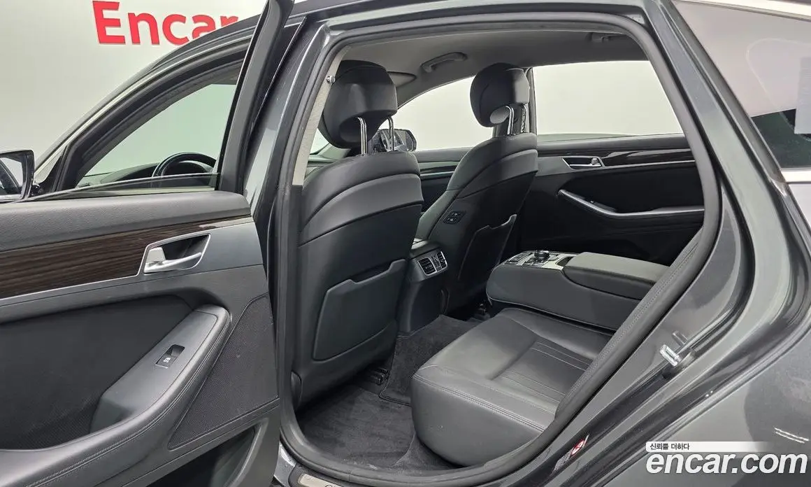 Genesis G80 2018 3.3 автомат (гидро), фото 17