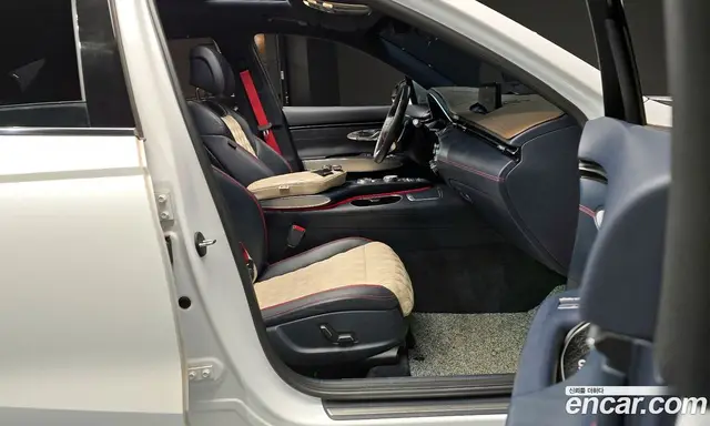 Genesis GV70 2021 2.5 автомат (гидро), миниатюра 11 Genesis GV70 2021 2.5 автомат (гидро), миниатюра 11