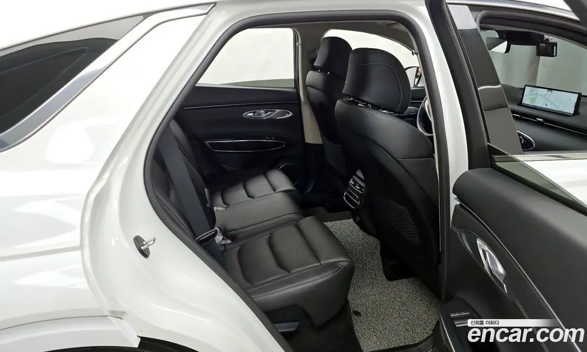 Genesis GV70 2022 2.5 автомат (гидро), фото 12
