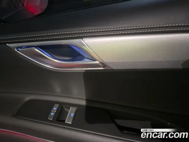 Genesis GV80 2020 2.5 автомат (гидро), миниатюра 3