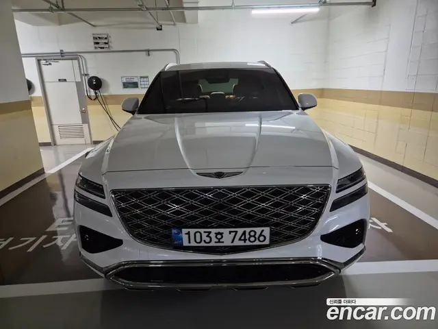 Genesis GV80, 2023, 57 695 км