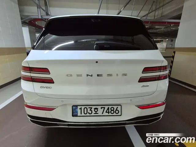 Genesis GV80 2023 2.5 автомат (гидро), миниатюра 2