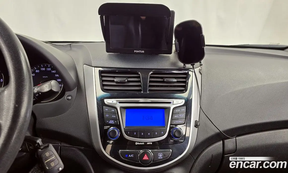 Hyundai Accent 2011 1.6 автомат (гидро), фото 14