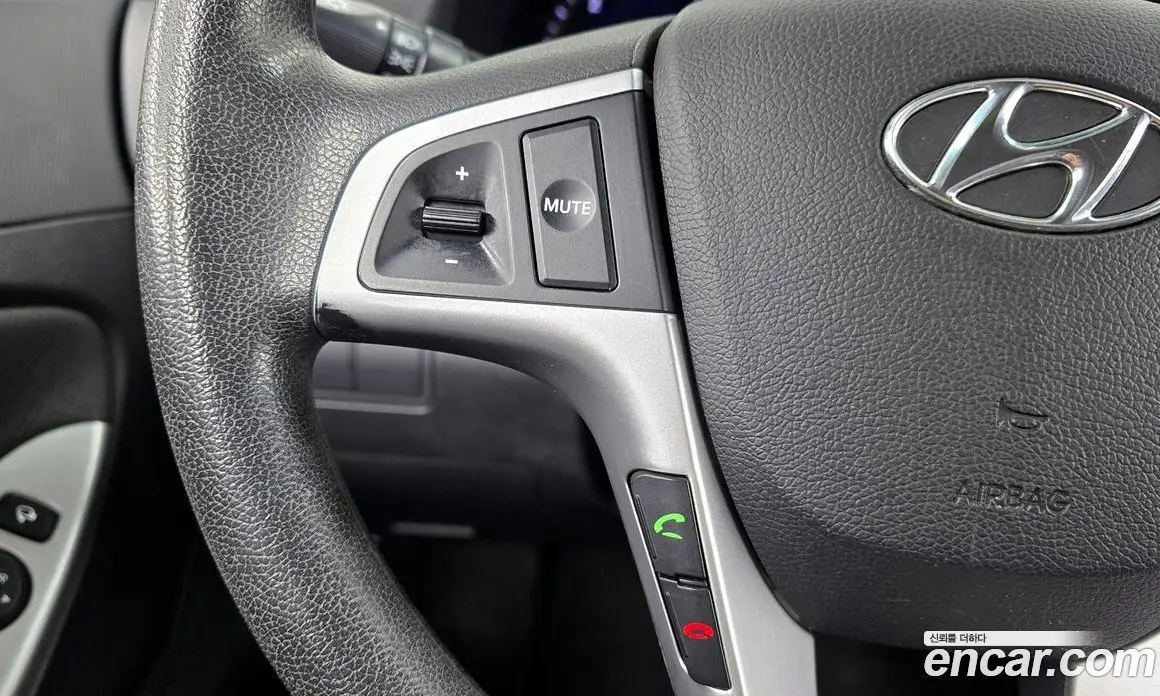Hyundai Accent 2011 1.6 автомат (гидро), фото 19