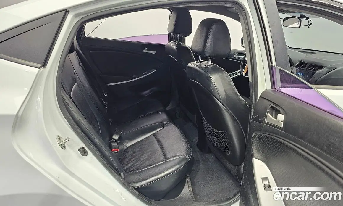 Hyundai Accent 2013 1.6 автомат (гидро), фото 12 Hyundai Accent 2013 1.6 автомат (гидро), фото 12