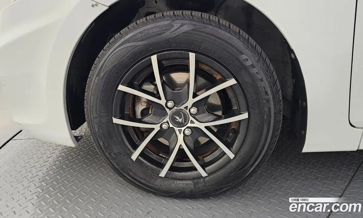Hyundai Accent 2013 1.6 автомат (гидро), фото 5 Hyundai Accent 2013 1.6 автомат (гидро), фото 5