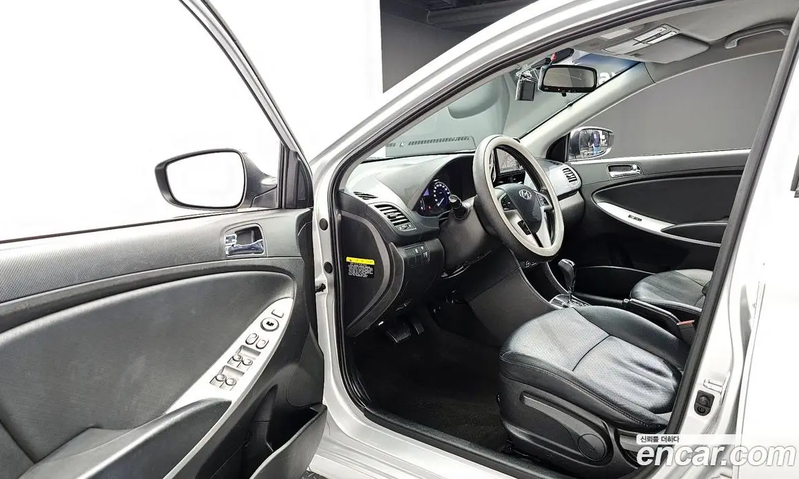 Hyundai Accent 2014 1.4 автомат (гидро), фото 11 Hyundai Accent 2014 1.4 автомат (гидро), фото 11