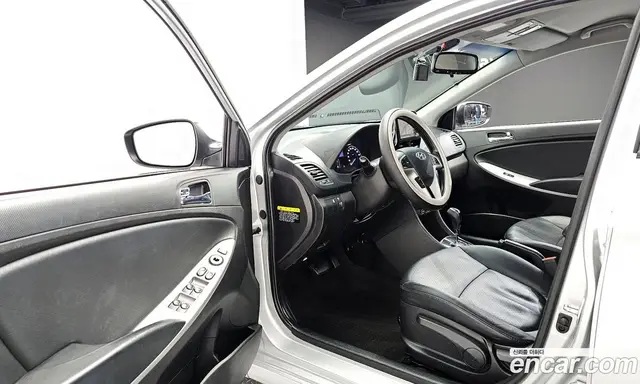 Hyundai Accent 2014 1.4 автомат (гидро), миниатюра 11 Hyundai Accent 2014 1.4 автомат (гидро), миниатюра 11