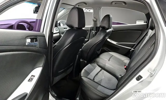 Hyundai Accent 2014 1.4 автомат (гидро), миниатюра 12