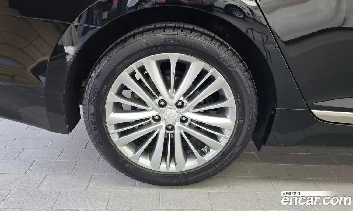 Hyundai Aslan 2014 3.3 автомат (гидро), фото 5