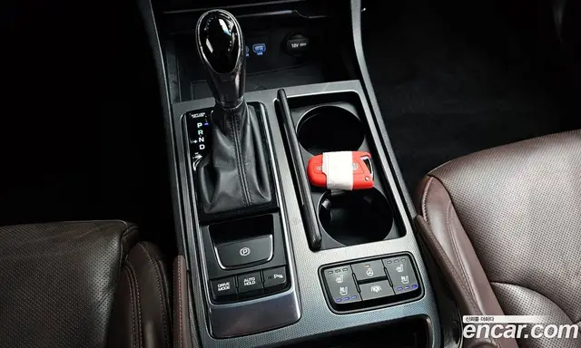 Hyundai Aslan 2016 3.0 автомат (гидро), миниатюра 12