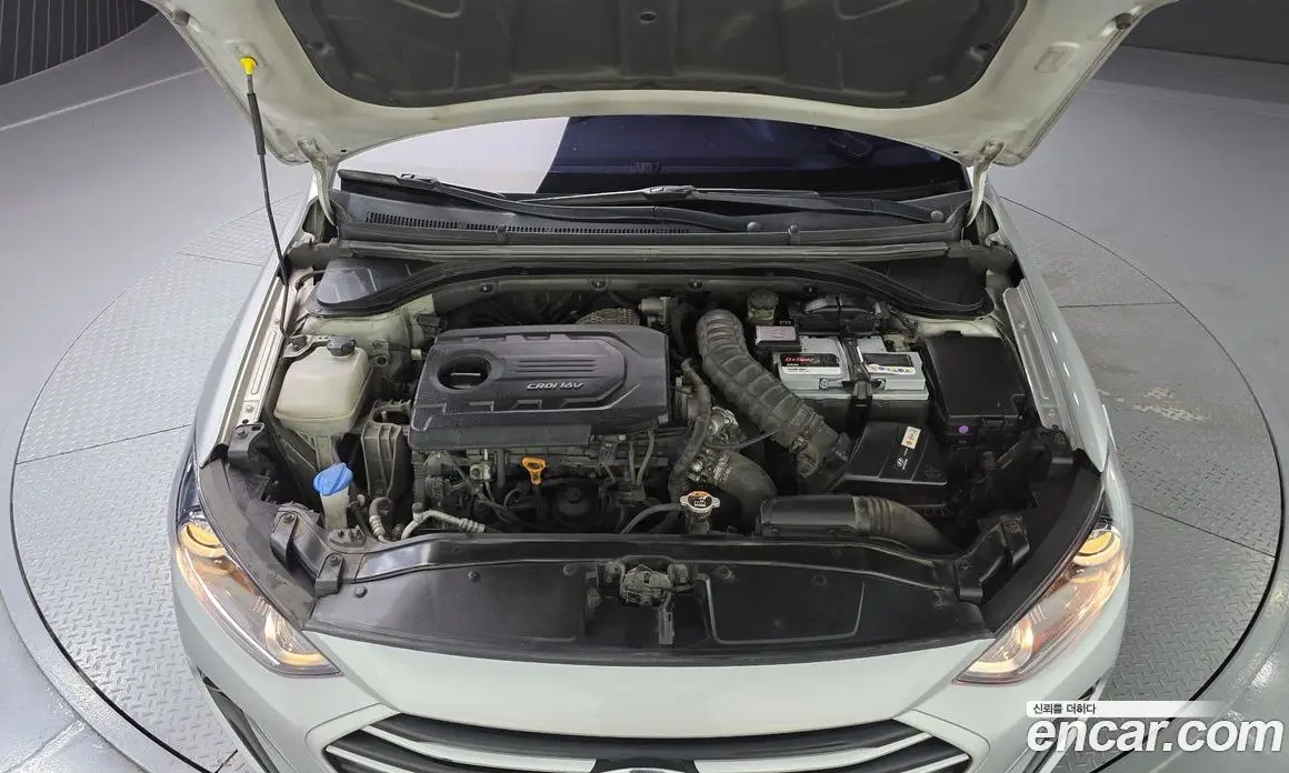 Hyundai Avante 2015 1.6 автомат (гидро), фото 6