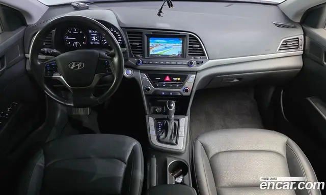Hyundai Avante 2015 1.6 автомат (гидро), миниатюра 7