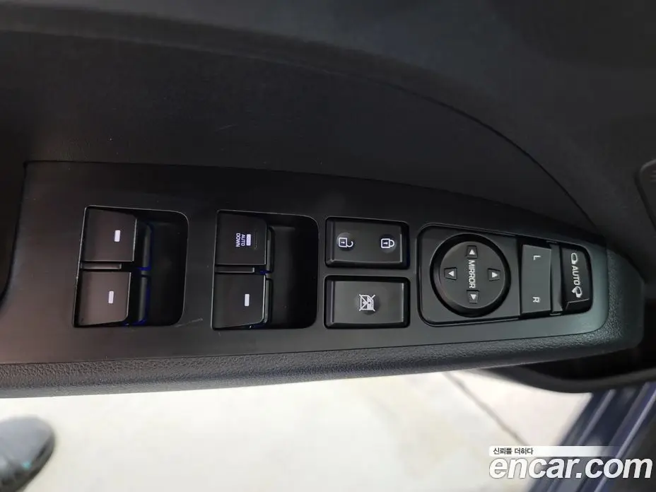 Hyundai Avante 2017 1.6 автомат (гидро), фото 18