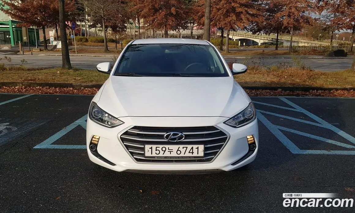 Hyundai Avante 2018 1.6 автомат (гидро), фото 3 Hyundai Avante 2018 1.6 автомат (гидро), фото 3