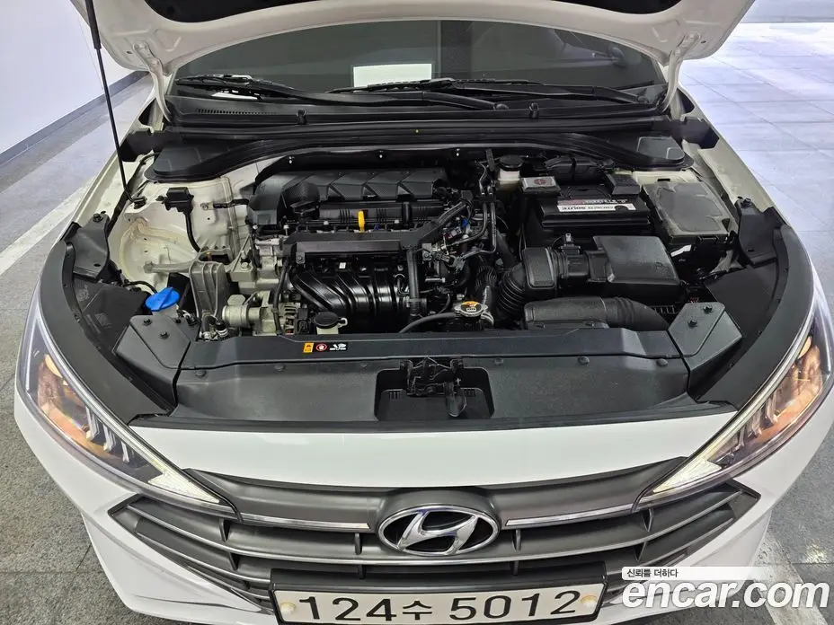Hyundai Avante 2020 1.6 автомат (гидро), фото 6