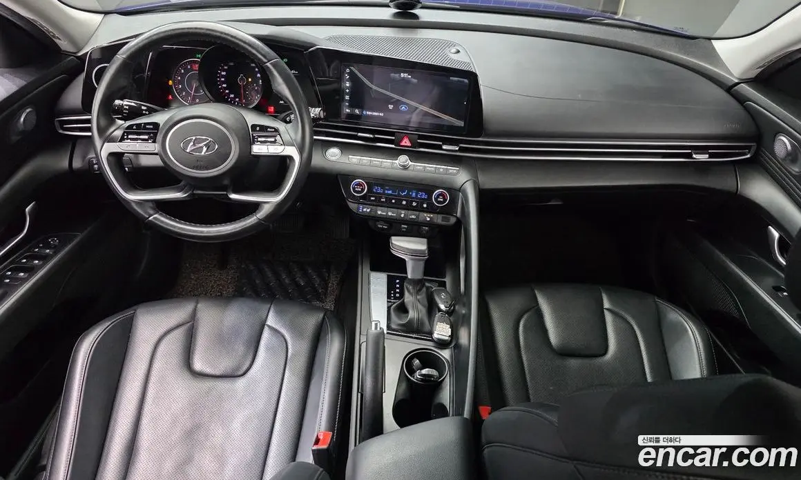 Hyundai Avante 2021 1.6 автомат (гидро), фото 7