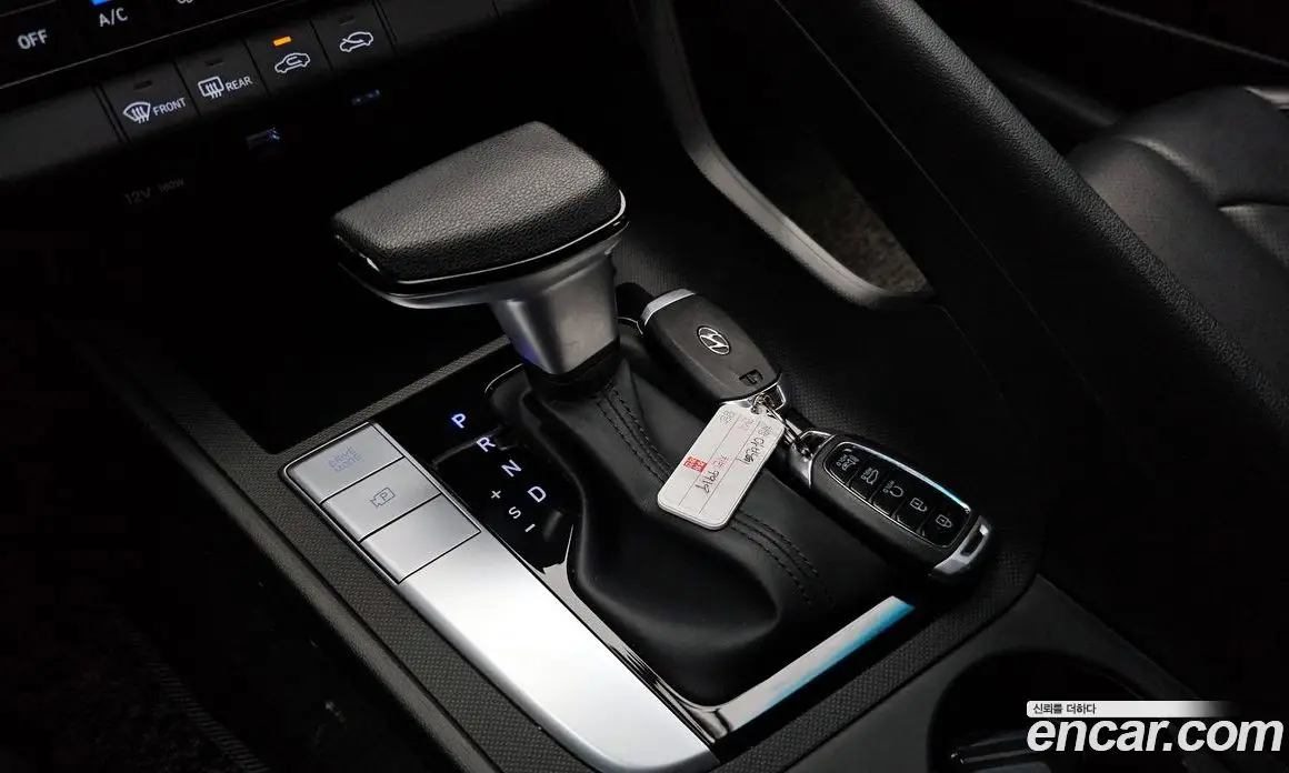 Hyundai Avante 2022 1.6 автомат (гидро), фото 9