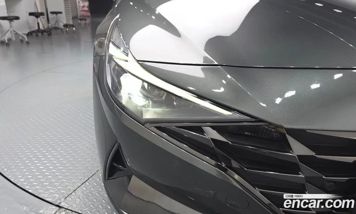 Hyundai Avante 2022 1.6 автомат (гидро), фото 7
