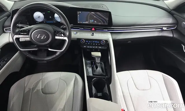 Hyundai Avante 2022 1.6 автомат (гидро), миниатюра 9
