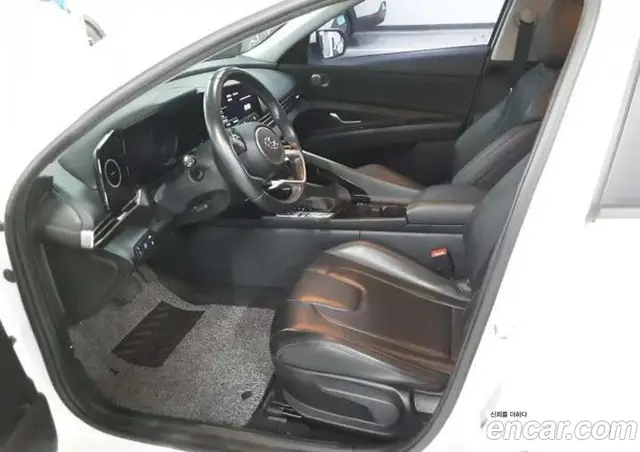 Hyundai Avante 2022 1.6 автомат (гидро), миниатюра 4 Hyundai Avante 2022 1.6 автомат (гидро), миниатюра 4