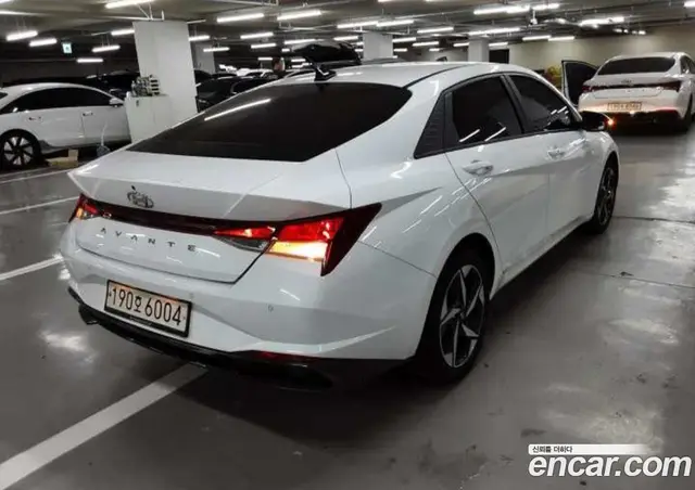 Hyundai Avante 2022 1.6 автомат (гидро), миниатюра 6 Hyundai Avante 2022 1.6 автомат (гидро), миниатюра 6