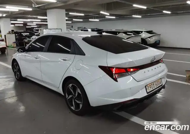 Hyundai Avante 2022 1.6 автомат (гидро), миниатюра 9 Hyundai Avante 2022 1.6 автомат (гидро), миниатюра 9