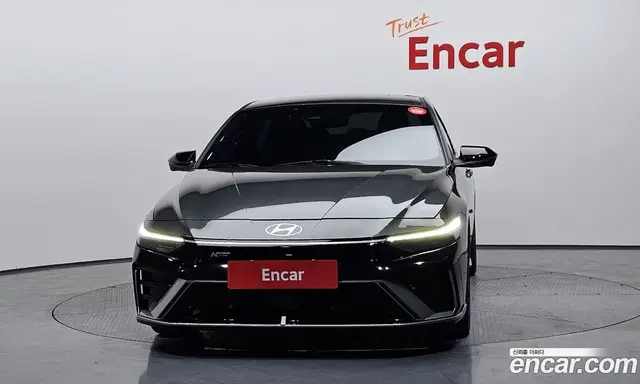 Hyundai Avante 2023 1.6 автомат (гидро), миниатюра 3
