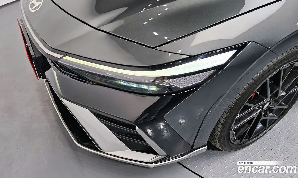 Hyundai Avante 2023 1.6 автомат (гидро), фото 8