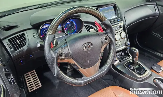 Hyundai Genesis 2012 3.8 автомат (гидро), миниатюра 11